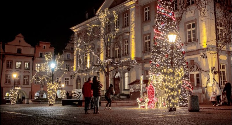 Jeleni Gora Trhy (Jelení Hoře, trhy Jelení, trhy Jelení Hoře, Tyto trhy) Jeleni Gora Trhy