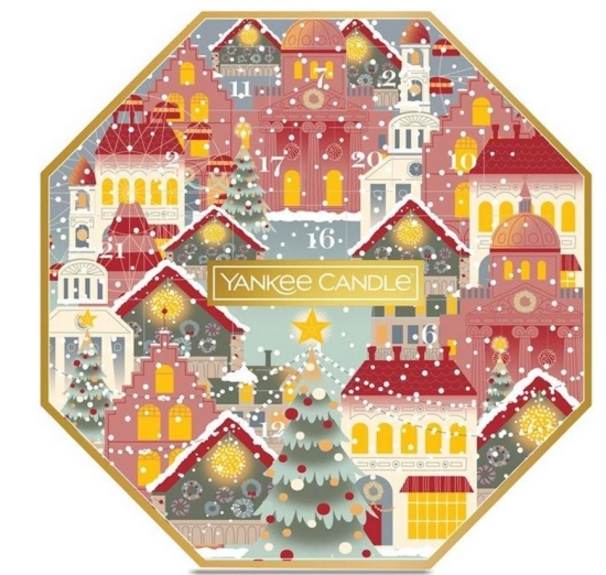 Adventní kalendář se svíčkami od Yankee Candle.
