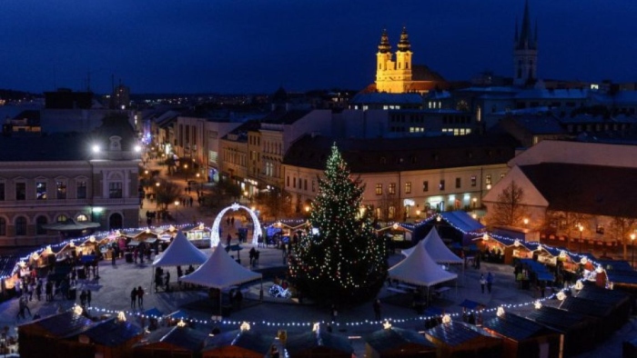 Vánoční městečko v Nitře.