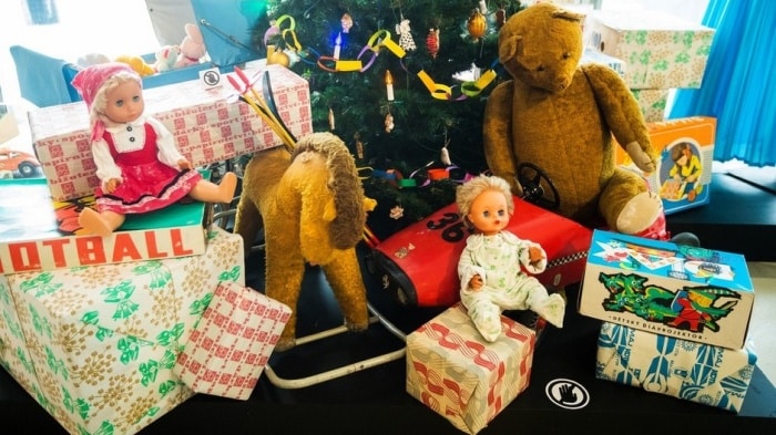 Vánoční dárky v době socialismu.